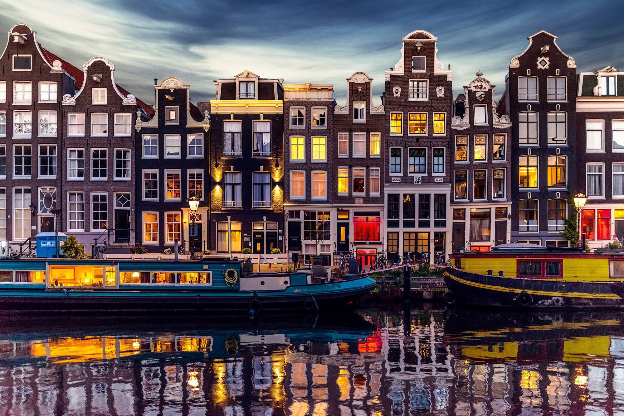 amsterdam airport taxi service